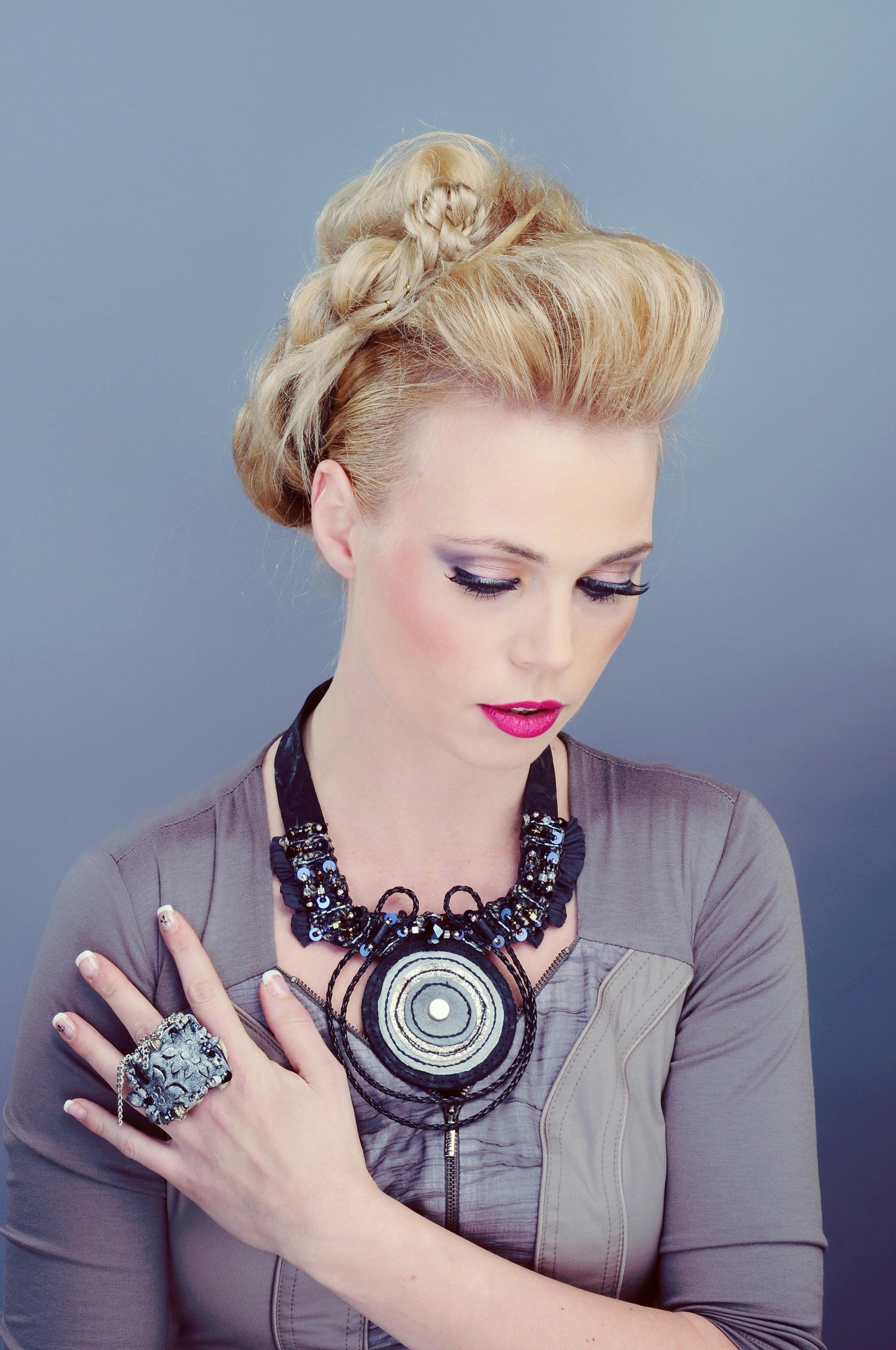 Sparkline Jewels – Glow with Grace